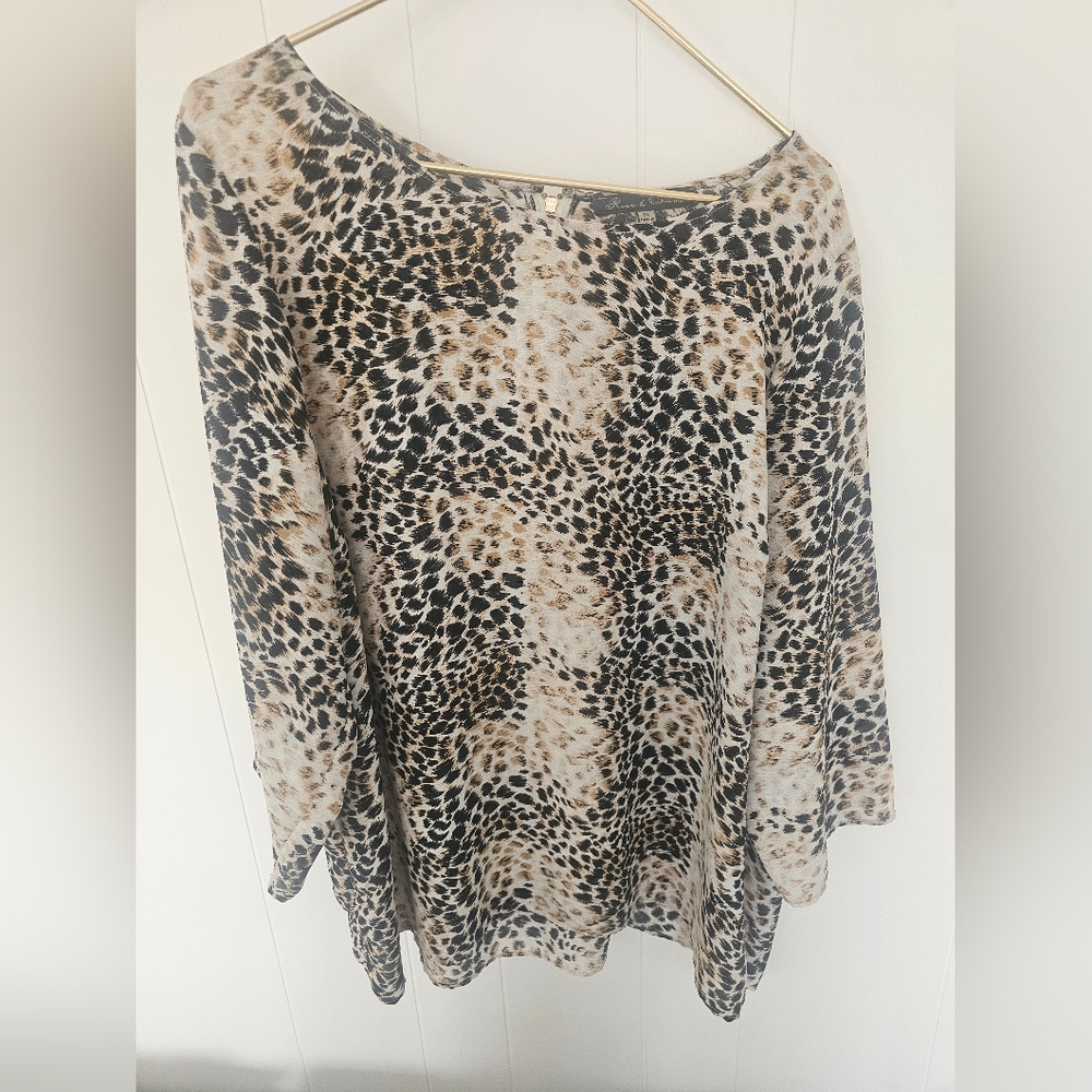 Womems Rose & Olive Animal Print Blouse Size 2X